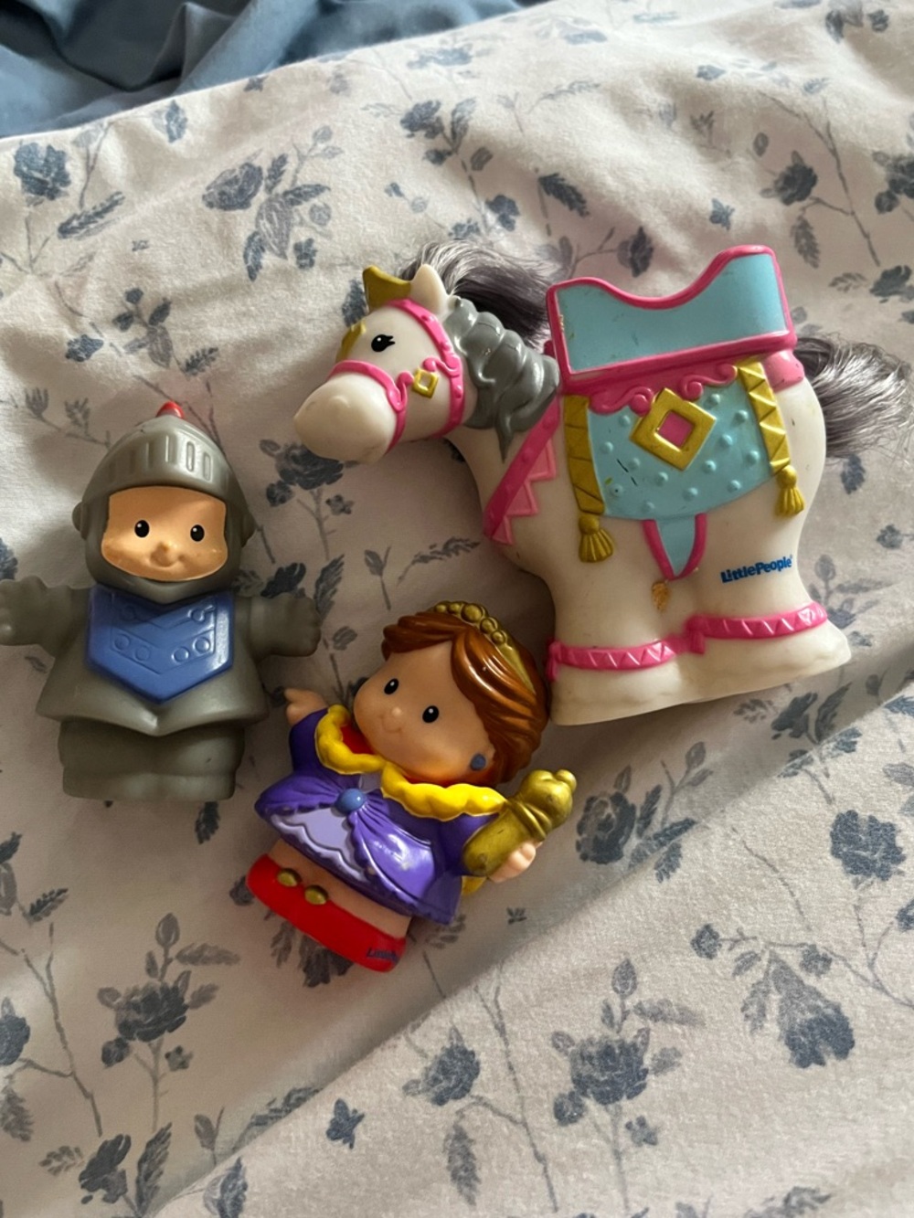 Little People Knight, Queen, and Horse